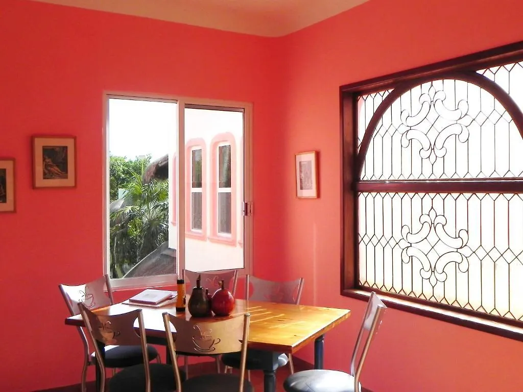 Casa Gatos Aparthotel Akumal