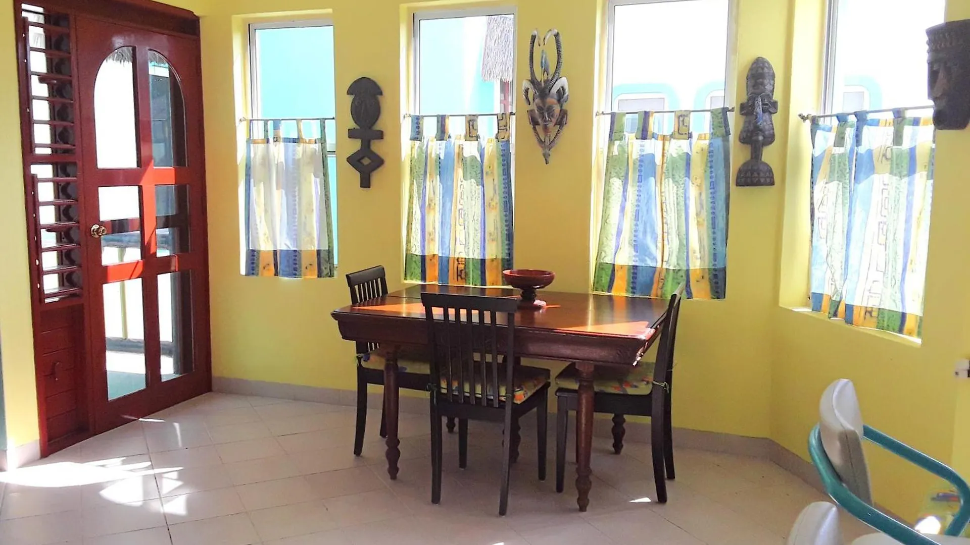 Aparthotel Casa Gatos Akumal