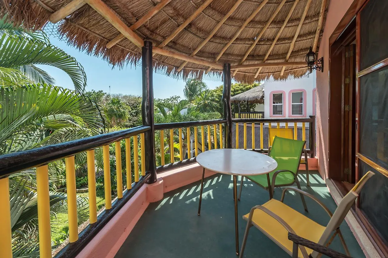 Aparthotel Casa Gatos Akumal